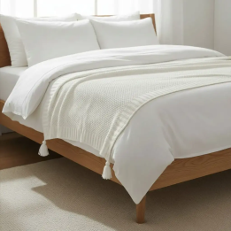 Pé de Cama Granito Borlas 60x225 Branco